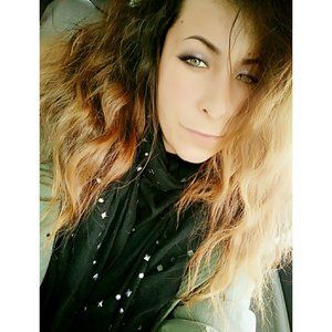 Meet your Posher, Phoenix!